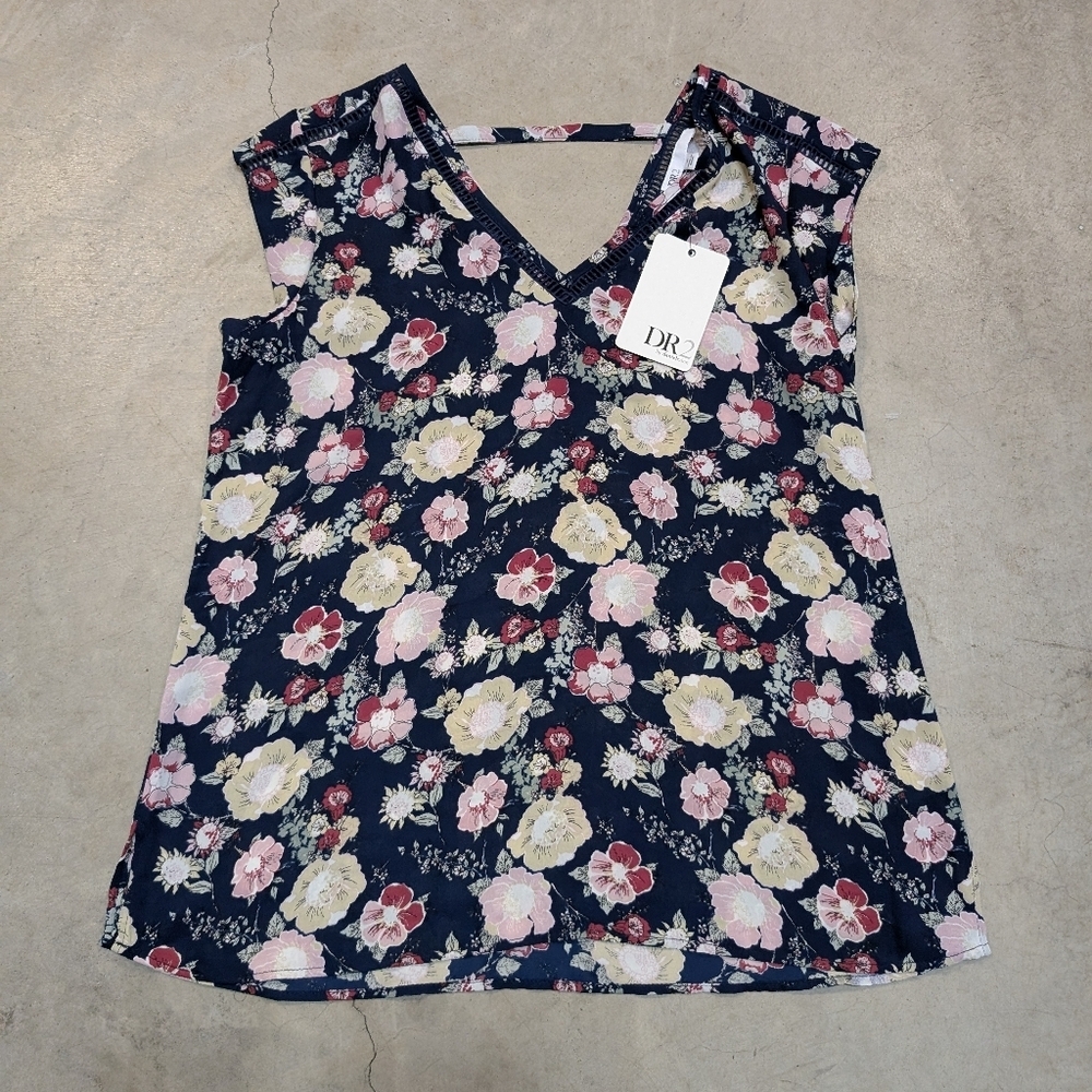 NWT Daniel Rainn Navy Floral Sleeveless Blouse Women's M Tank Top - Picture 1 of 7